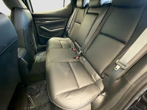 Used 2023 MAZDA MAZDA3 s image 13