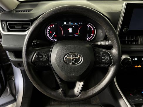 Used 2024 Toyota RAV4 XLE image 9