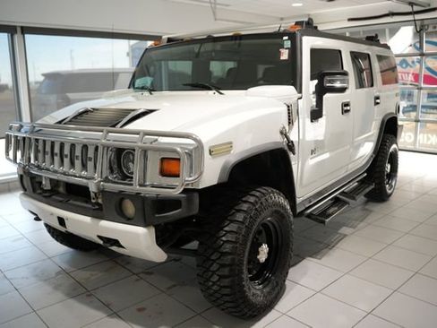 Used 2005 HUMMER H2 Base w/ Preferred Equipment Group image 4