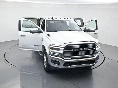 Used 2022 RAM 3500 Laramie AWD/4WD image 43