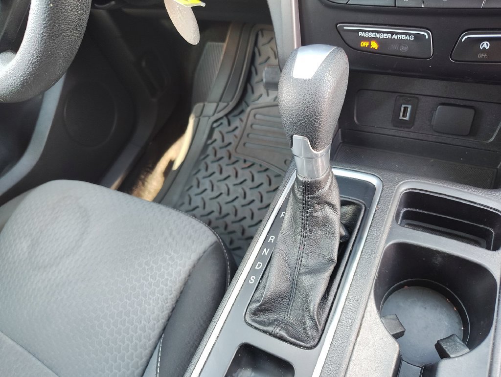 Used 2017 Ford Escape SE AWD/4WD image 24