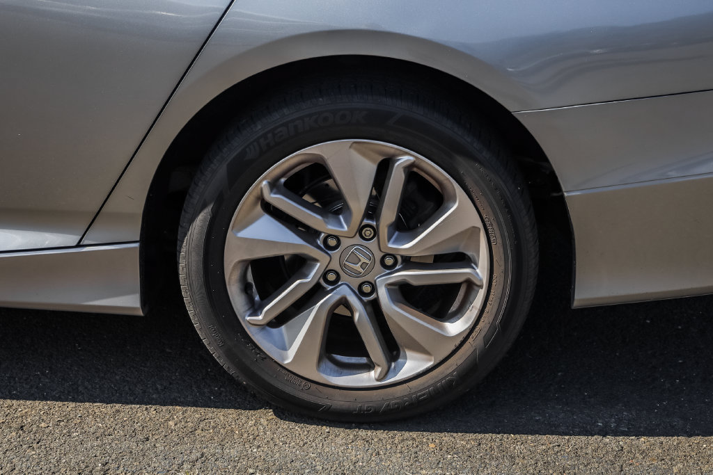 Used 2018 Honda Accord LX image 10