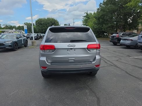 Used 2018 Jeep Grand Cherokee Laredo AWD/4WD image 7