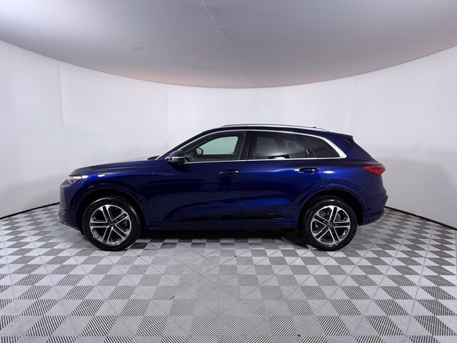 Certified 2025 Audi Q5 Premium w/ Premium Plus AWD/4WD image 4