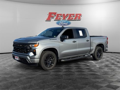 Used 2024 Chevrolet Silverado 1500 Custom w/ Turbomax Blackout Package image 1
