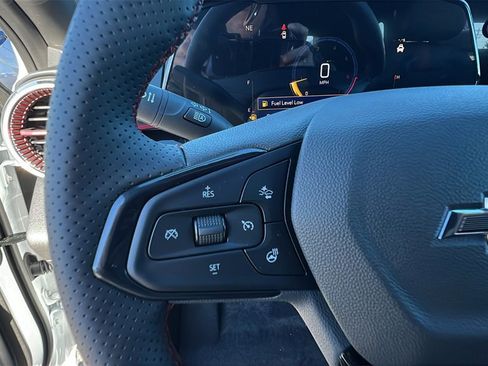 New 2026 Chevrolet Trax RS w/ Sunroof Package image 20