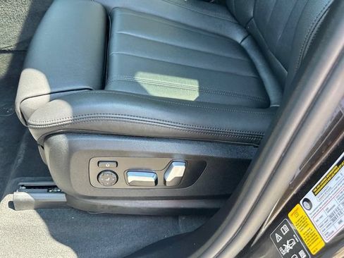 Used 2022 BMW X5 xDrive40i AWD/4WD image 18