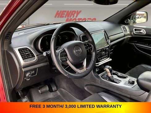 Used 2022 Jeep Grand Cherokee Laredo X AWD/4WD image 17