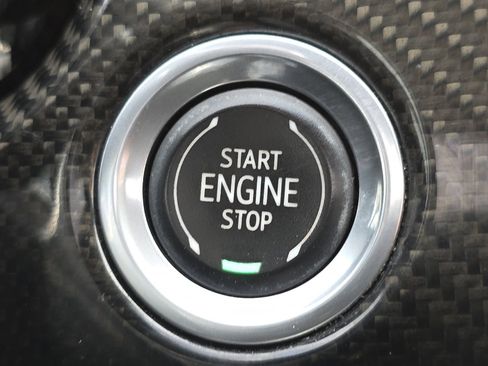 Used 2020 Cadillac XT6 Sport image 24