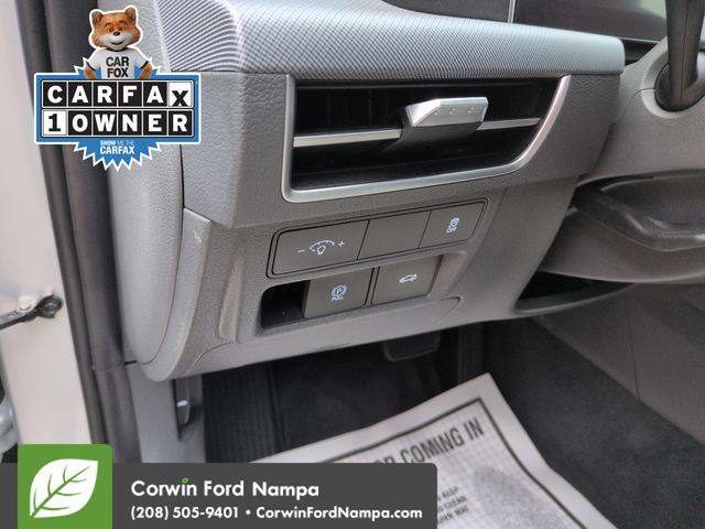 Used 2025 Hyundai Sonata SEL FWD image 13