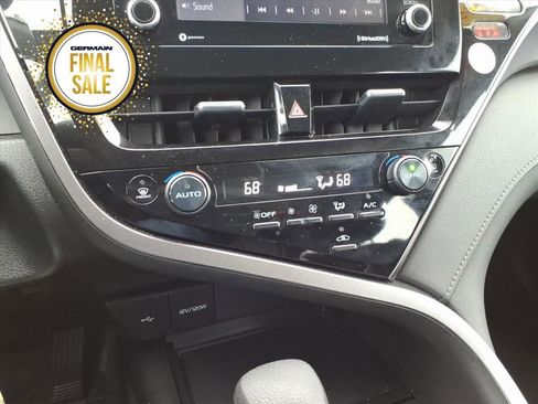 Used 2024 Toyota Camry LE image 18