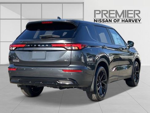 New 2026 Nissan Rogue SL AWD/4WD image 4