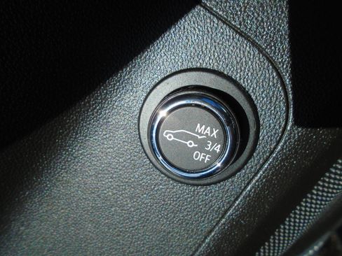 Used 2020 GMC Acadia Denali w/ Technology Package image 49