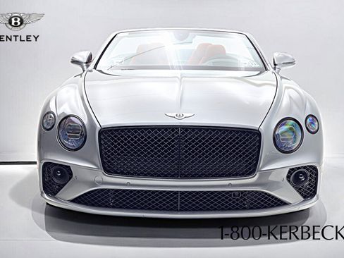 Certified 2022 Bentley Continental GT image 31
