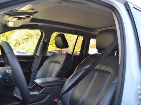 Used 2023 Jeep Grand Cherokee 4WD 4xe w/ Luxury Tech Group II image 18