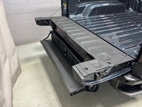 New 2026 GMC Sierra EV Elevation image 19