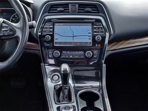 Used 2016 Nissan Maxima Platinum image 31