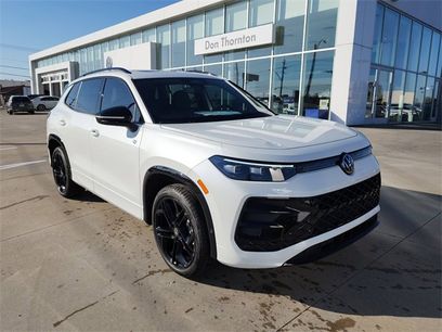 New 2025 Volkswagen Tiguan SE R-Line