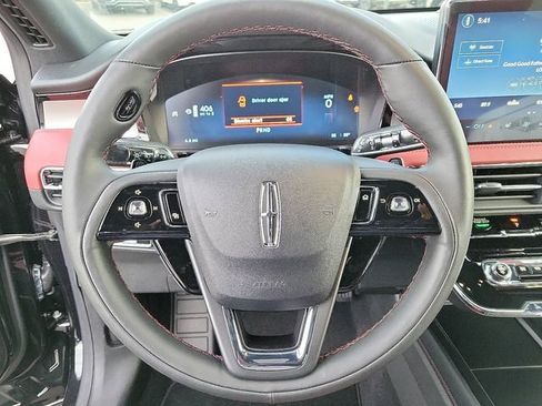 New 2024 Lincoln Corsair Reserve w/ Equipment Group 201A image 9