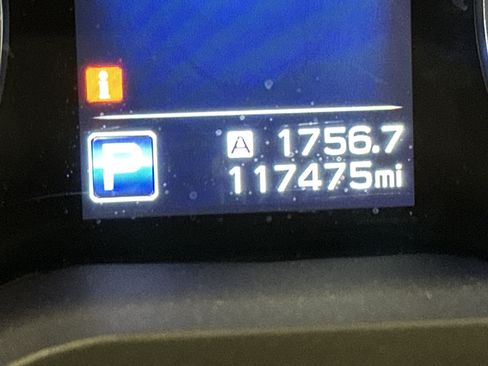 Used 2022 Subaru Ascent Touring AWD/4WD image 22