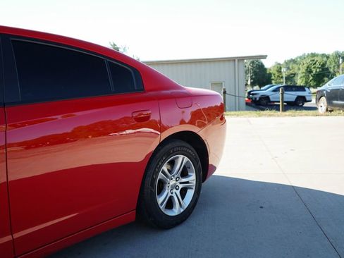 Used 2022 Dodge Charger SXT w/ Leather Interior Group RWD image 20