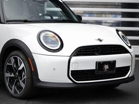New 2026 MINI Cooper 2-Door Hardtop image 2