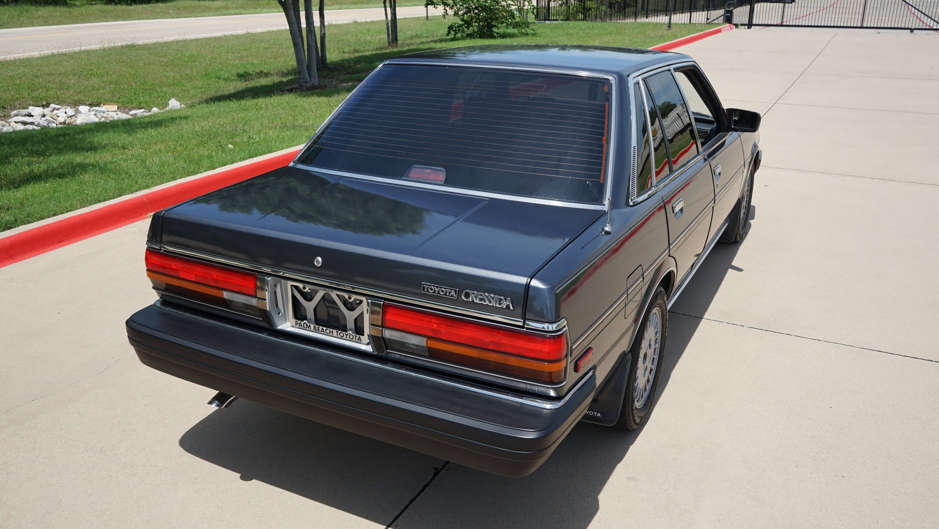 Used 1987 Toyota Cressida Sedan RWD image 14