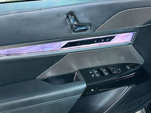 Certified 2024 BMW 740i image 18