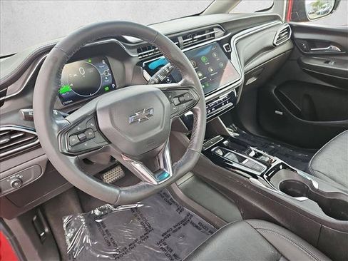 Certified 2023 Chevrolet Bolt LT w/ Infotainment Package FWD image 13