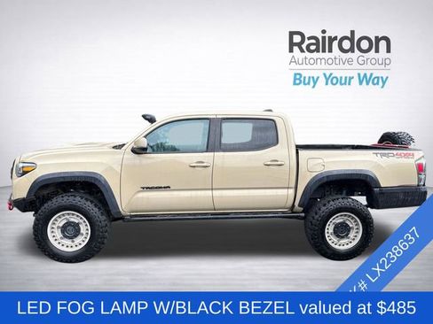 Used 2020 Toyota Tacoma TRD Off-Road w/ TRD Premium Off Road Package image 4