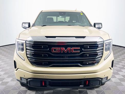 Used 2023 GMC Sierra 1500 AT4 w/ Technology Package AWD/4WD image 3