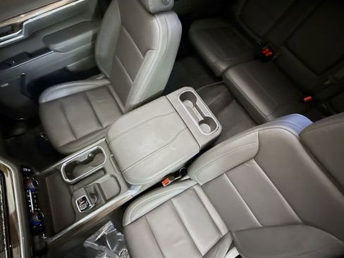 Used 2025 Chevrolet Silverado 1500 LT Trail Boss w/ Convenience Package II image 25