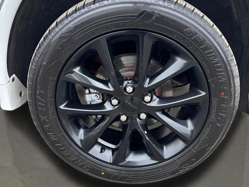 Used 2018 Dodge Durango GT w/ Premium Group image 33