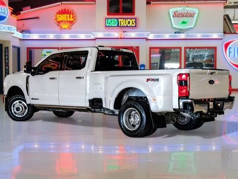 Used 2024 Ford F350 Lariat w/ Lariat Ultimate Package image 4