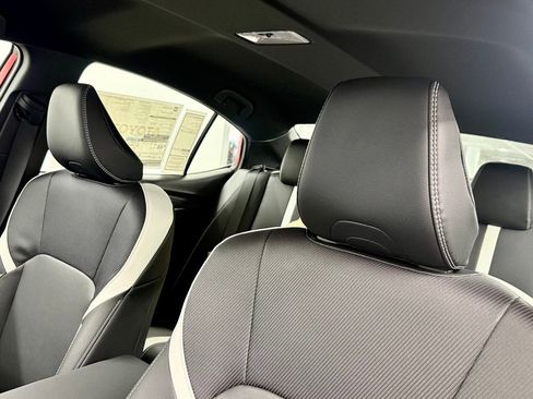 Used 2026 Toyota Camry SE w/ Convenience Package FWD image 18