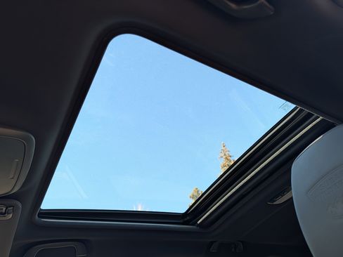 Used 2025 Subaru Forester Wilderness w/ Wilderness Package image 34