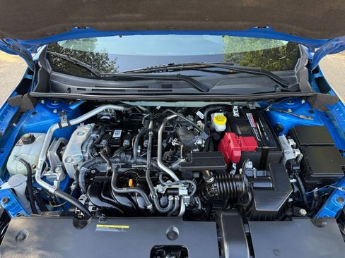 Used 2025 Nissan Sentra SV FWD image 32