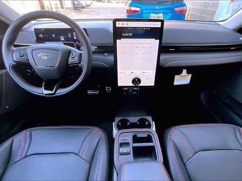 Used 2025 Ford Mustang Mach-E Premium w/ Sport Appearance Package image 15