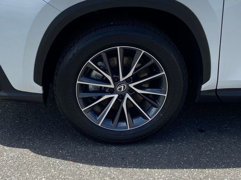 Certified 2025 Lexus NX 350 AWD w/ Accessory Package (2T) image 11