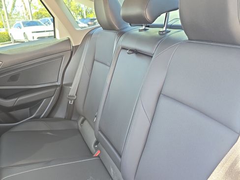 Used 2020 Volkswagen Jetta SEL image 12