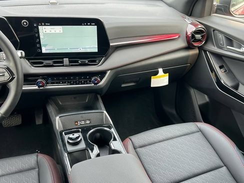 Used 2026 Chevrolet Equinox RS w/ Convenience Package III AWD/4WD image 39