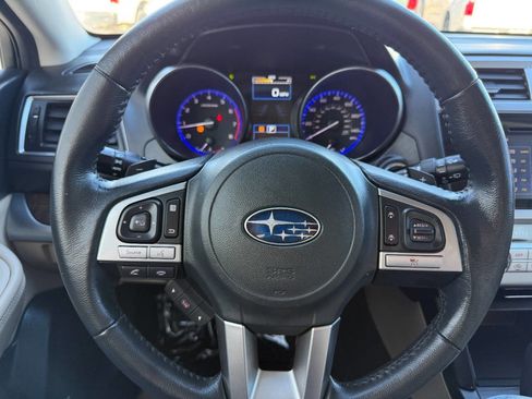 Used 2015 Subaru Outback 2.5i Limited image 31