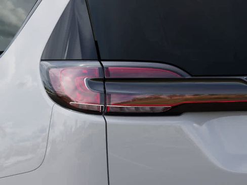 New 2026 Chrysler Pacifica Select w/ S Appearance Package FWD image 9