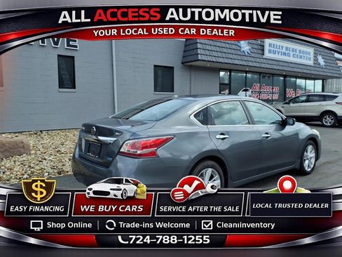 Used 2014 Nissan Altima 2.5 SV FWD image 2