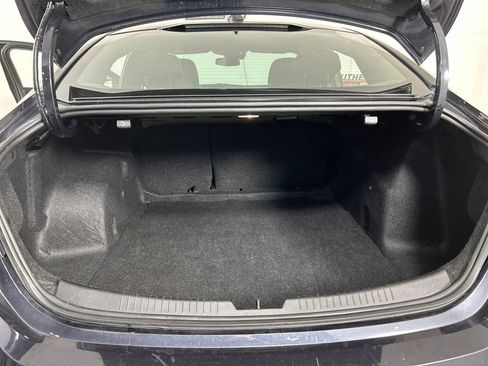 Used 2023 Chevrolet Malibu LT image 19