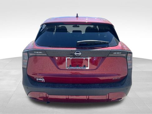 Certified 2025 Nissan Kicks SV AWD/4WD image 4