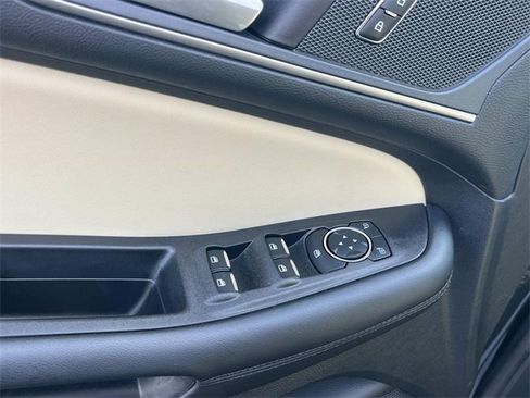 Certified 2024 Ford Edge SEL w/ Convenience Package image 28