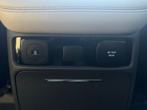 Certified 2024 Lincoln Navigator Reserve image 21