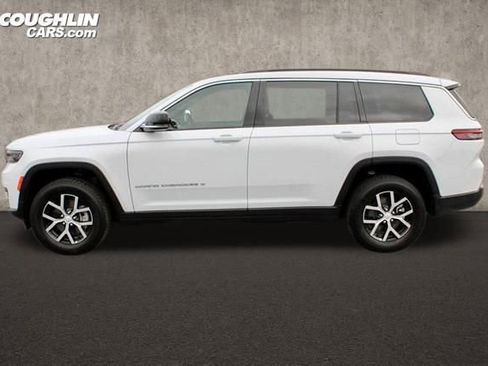 New 2024 Jeep Grand Cherokee L Limited w/ Trailer Tow Package AWD/4WD image 2