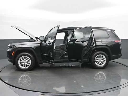 New 2025 Jeep Grand Cherokee L Laredo w/ Luxury Tech Group I image 57